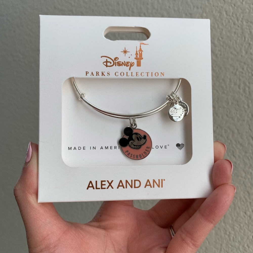 Alex and Ani, Disney Passholder limited edition